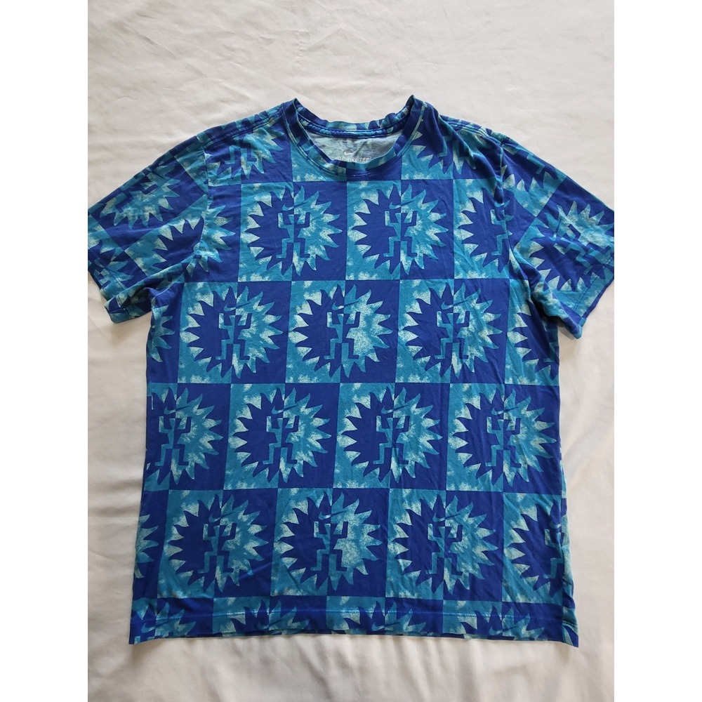 Nike Tee Men's L Print Festival Graphic T-Shirt Blue Geometric DD1272-307 SU21